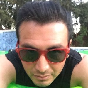 Meet your Posher, Daniel